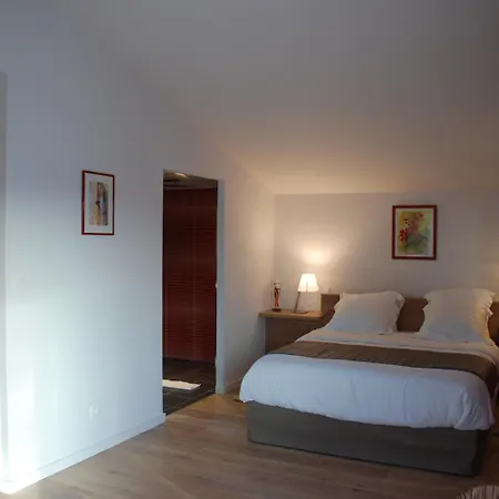 Les Ambeles Bed & Breakfast